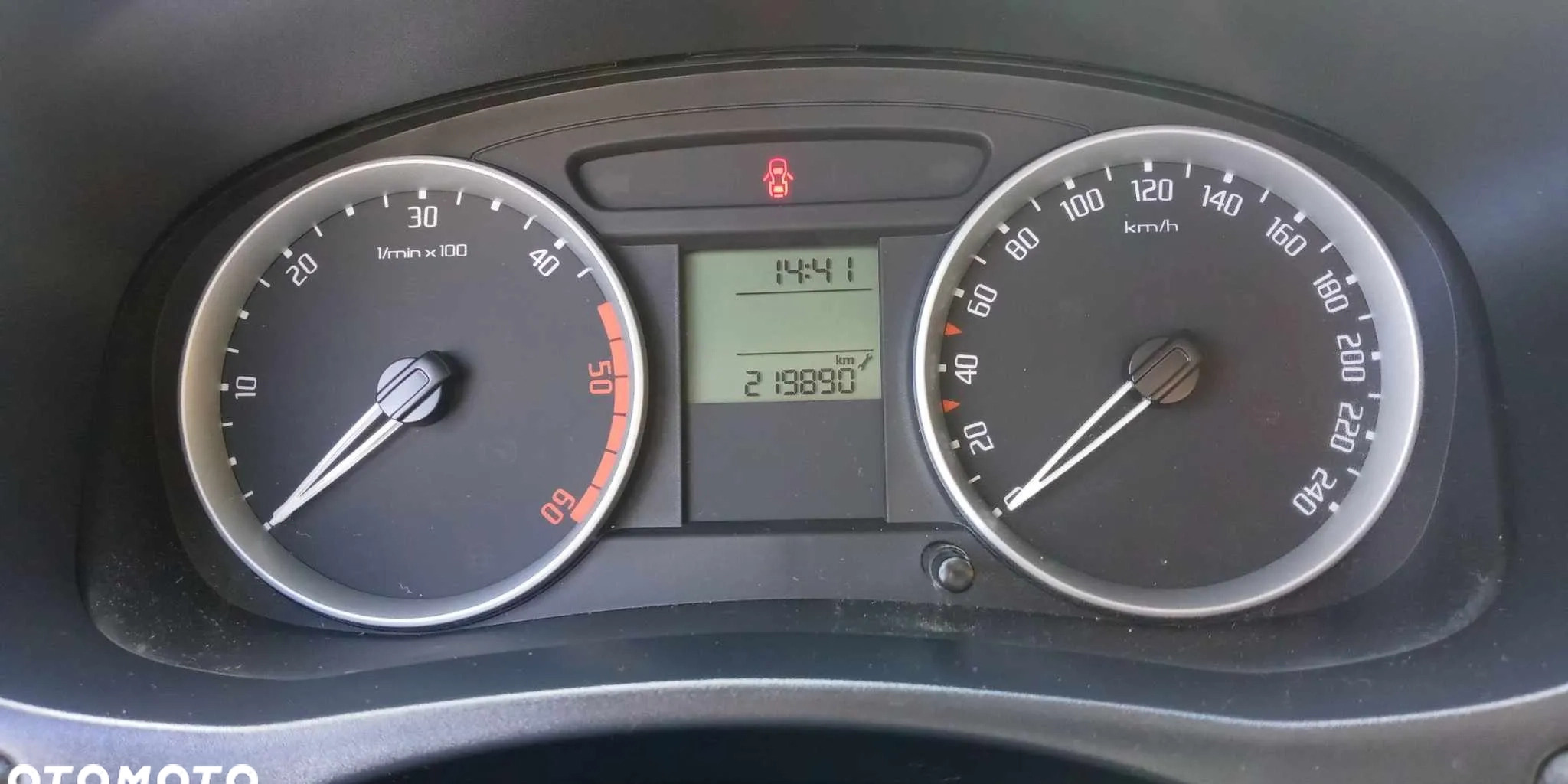 Volkswagen Polo cena 29900 przebieg: 139000, rok produkcji 2014 z Ożarów małe 277